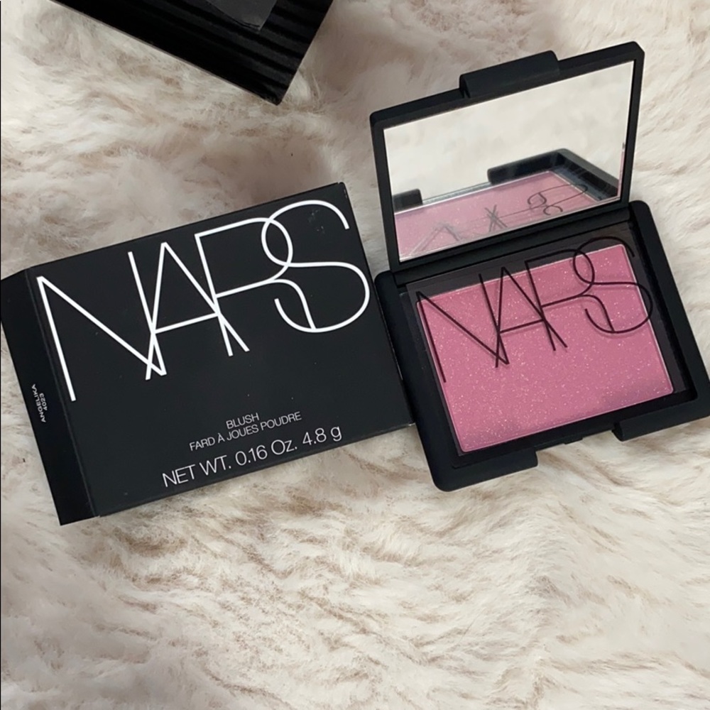 NWT NARS angelika blush